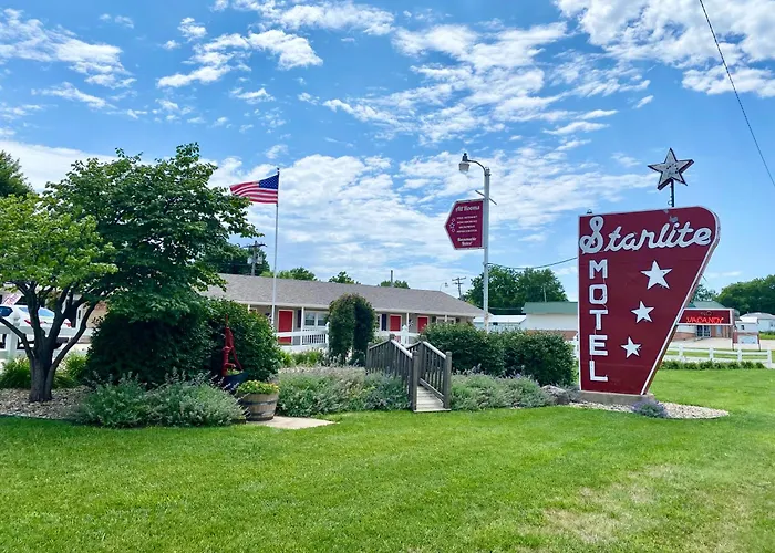 Starlite Motel