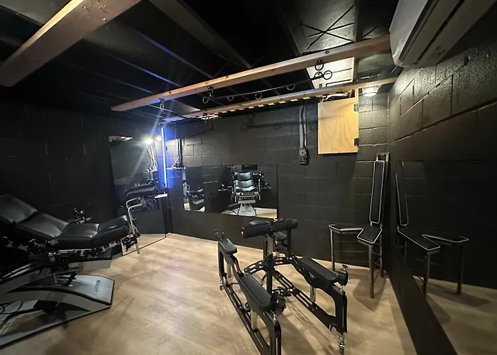 The Vault - Hidden Playroom For Couples - Private Hot Tub - Mountain Views - Riverfront