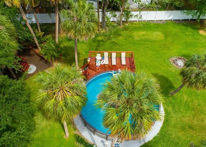 Waterfront 3Br Villa W Gym, Pool & Dock Access
