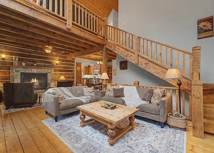 Hot Tub, Pool Table! Luxury Log Cabin In Franklin