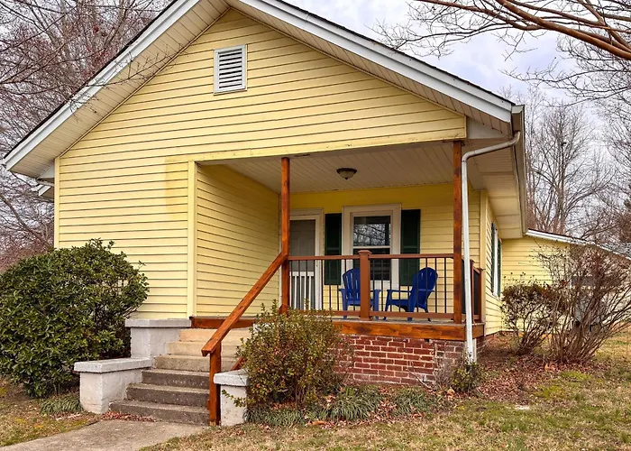 'The Vineyard House' - 2 Mi To Dtwn Mount Airy!