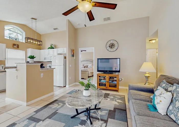 Charming Home With Private Pool And Space For The Whole Family