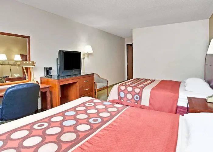 Cass Lake Hotel