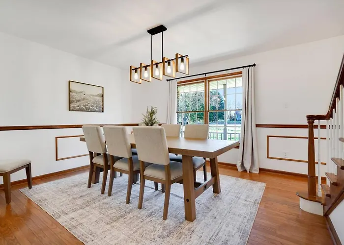 The Modern Getaway, Amish Country, Game Room