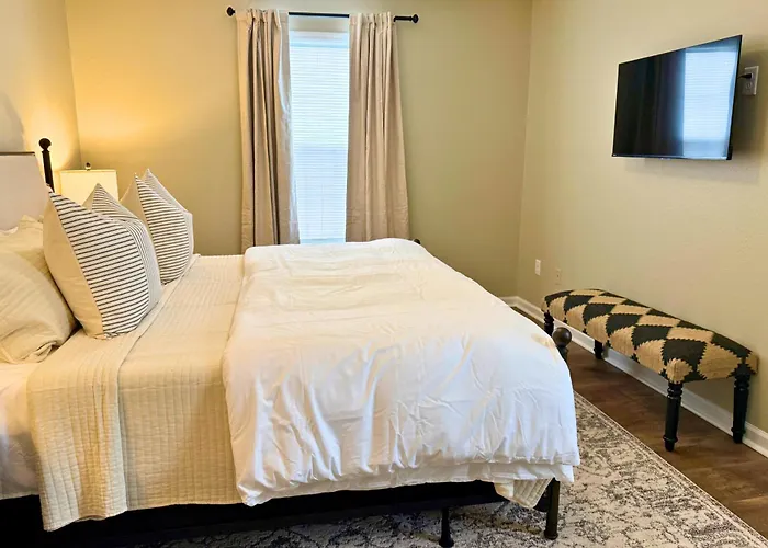 Mimosa Stay Cottage - Thomasville Relax And Play