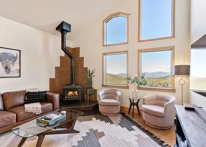 Family Mountain Getaway W Hot Tub And Amazing Views! Close To Hiking & Skiing