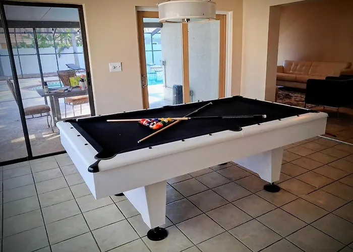Spacious Private Pool, Pool Table, A Private Oasis