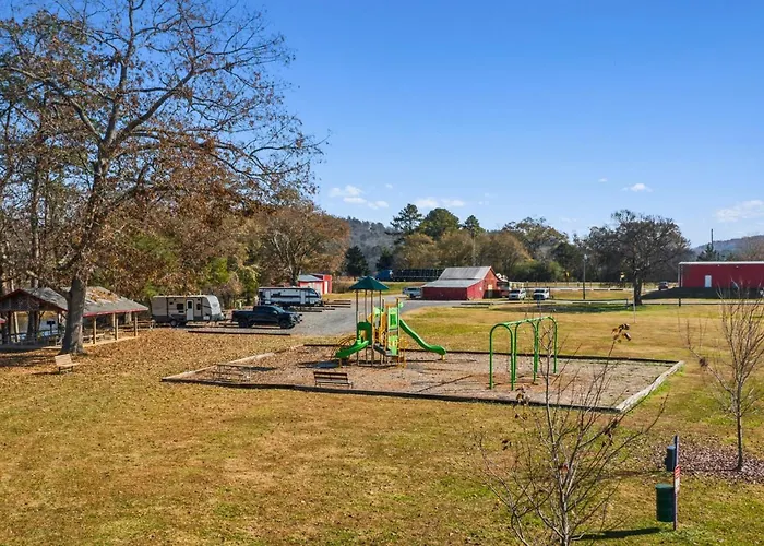 Cedar Creek Rv & Outdoor Center