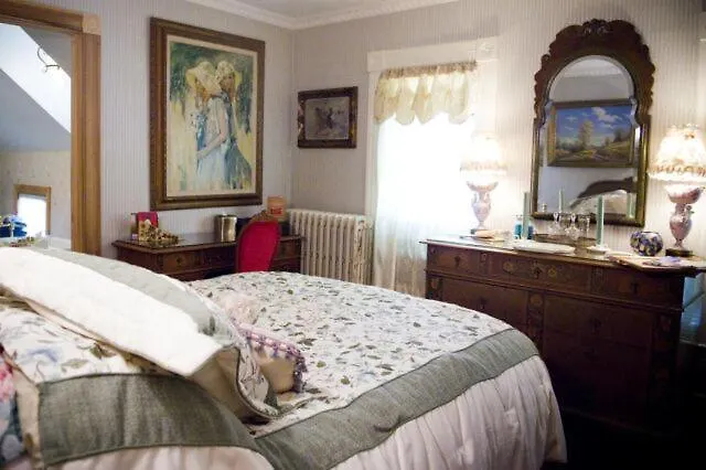 T C Smith Historic Inn Bed And Breakfast