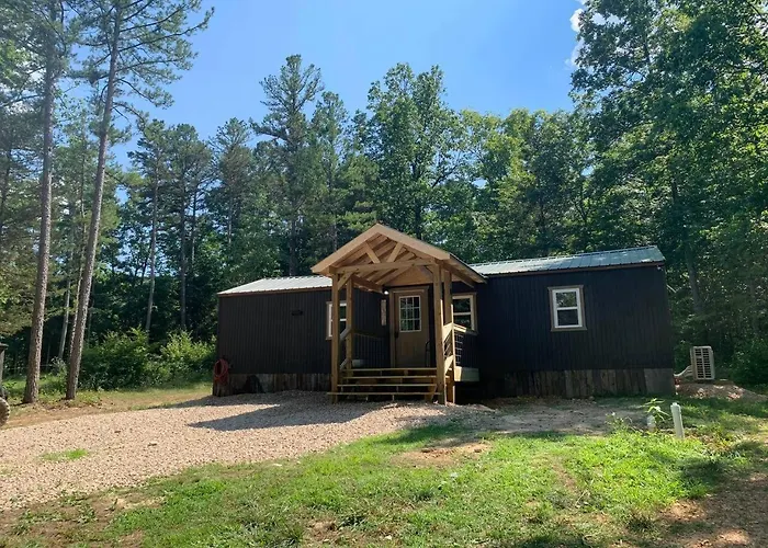 Secluded Ranch House Cabin In Eminence Ozarks