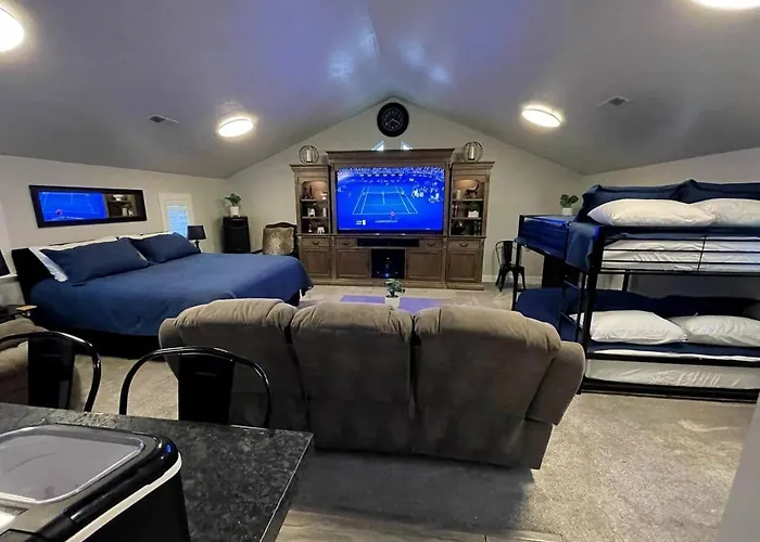 Lehi East Bench Private Apt!