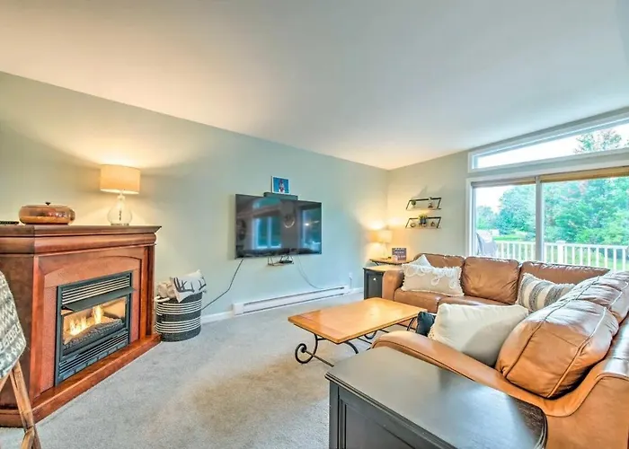 Elk Mountain Lake House And Ski Lodge!