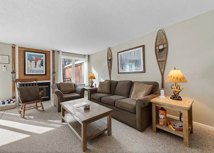 Multi-Family Retreat | 20M To Lincoln | 2 Hot Tubs