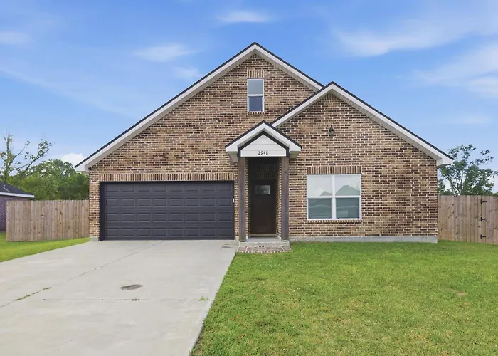 3 Bedroom Family House In Lake Charles La