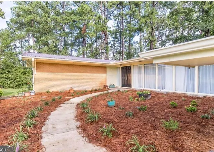 Waterfront Retreat - Sleeps 18 -Game Room -Gym