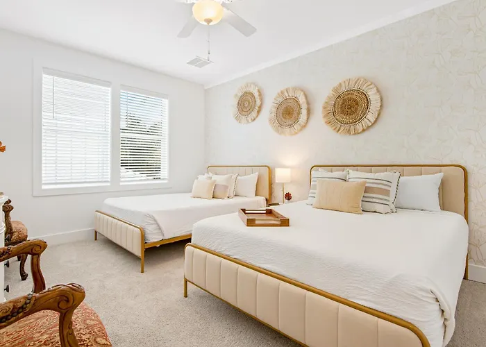 Dog-Friendly Home With Community Pool Flat Top Grill And Custom Coffee Bar