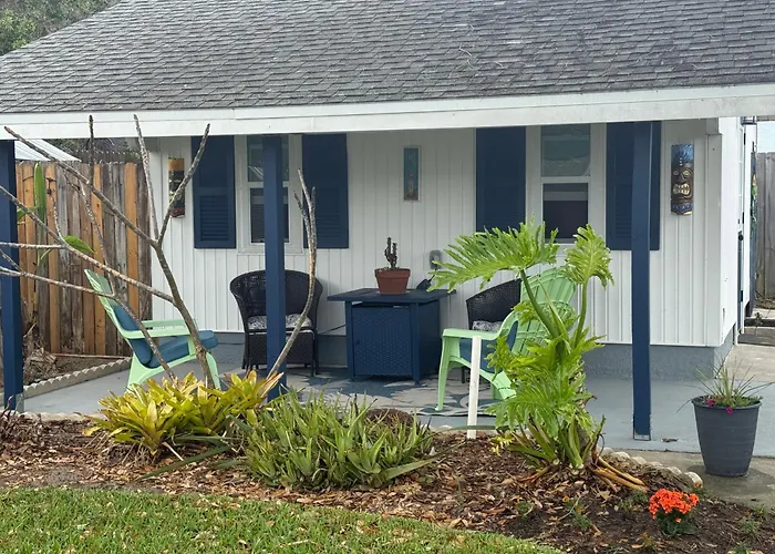 Cottage-By-The-Sea