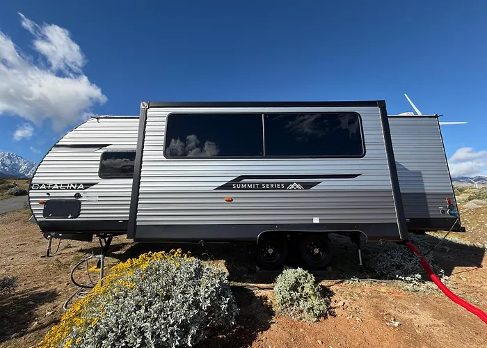 Charming-Cozy Trailer Under The Turbines
