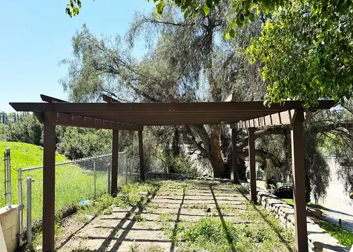Campo Rd 2Br 1Ba | Near Zoo & Downtown Sd