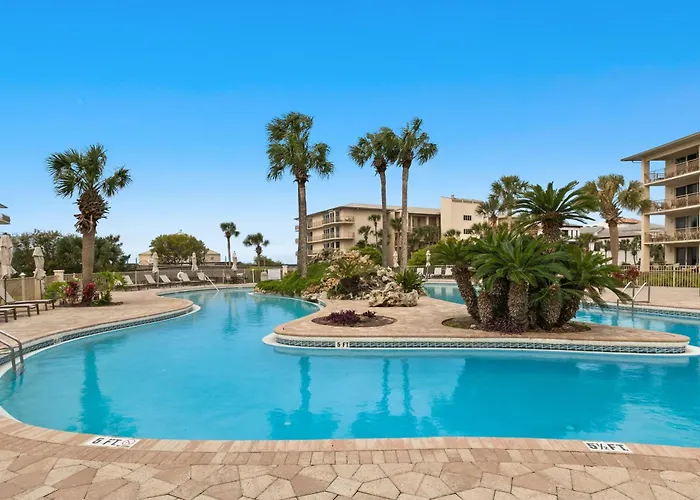 Gorgeous Home With Tennis Pickleball Pool & Hot Tub - Steps From The Beach