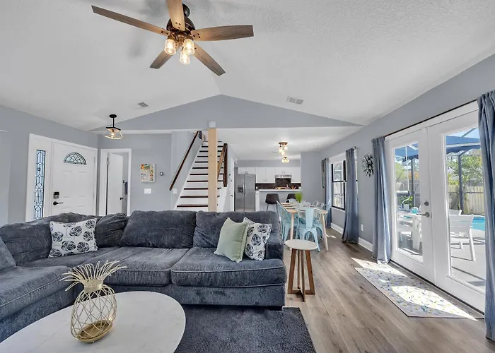 Twin Palms Beach House - Salt Poolspa! Game Room!