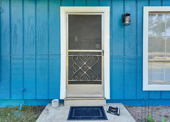Paddle, Hike & More: Quiet Home In High Springs!