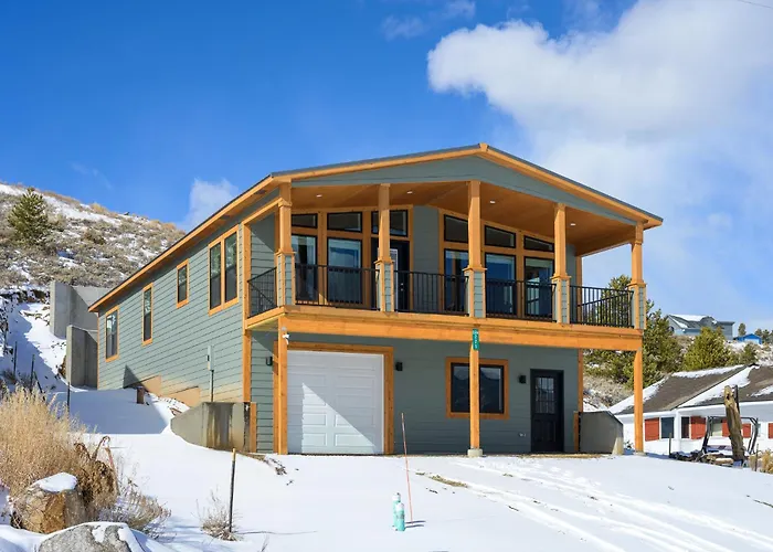 Brand New Cozy Mountain Retreat - Panoramic Views
