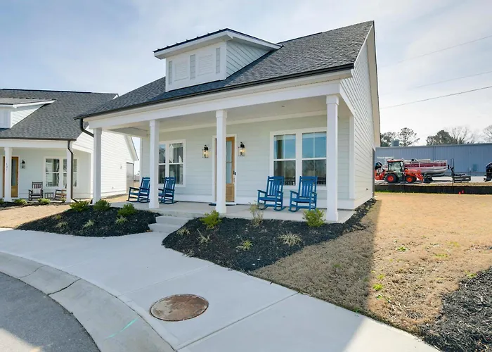 Great For Boating & Fishing! Lake Greenwood Escape