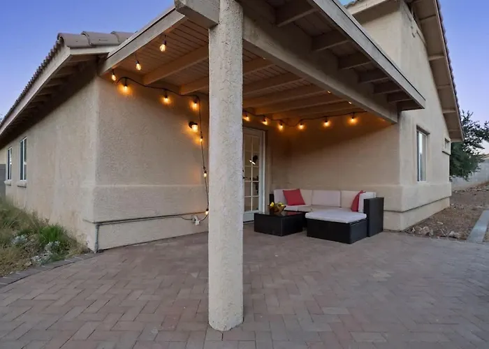 4 Bedroom Retreat In The Heart Of Oro Valley
