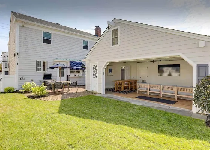Lux Home - 6Bed/4Bath, Pool, Mins To Beach And Dt