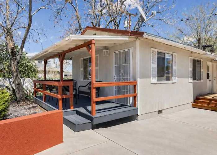 Old Town Cottonwood Cottage
