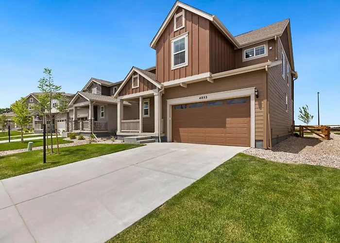 Sauna, Gym, Hot Tub And 4Bd Home