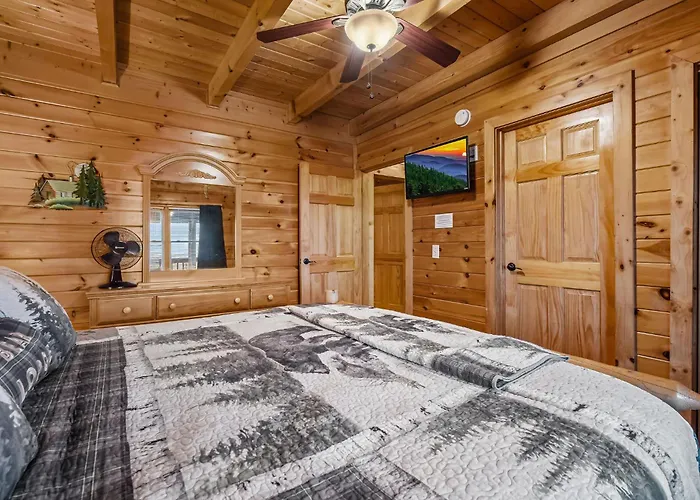 Devine Lake Lodge By American Patriot Getaways