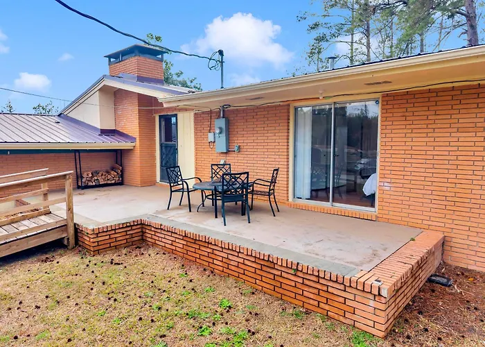 Waterfront Retreat - Sleeps 18 -Game Room -Gym
