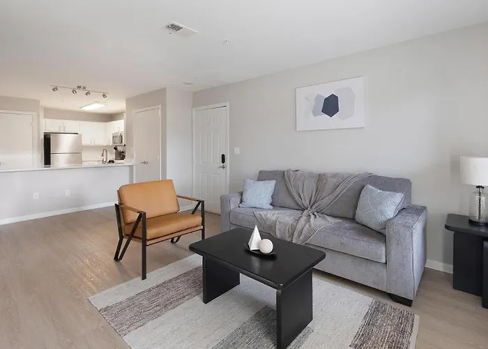 Landing Apartments - Attain On 5Th