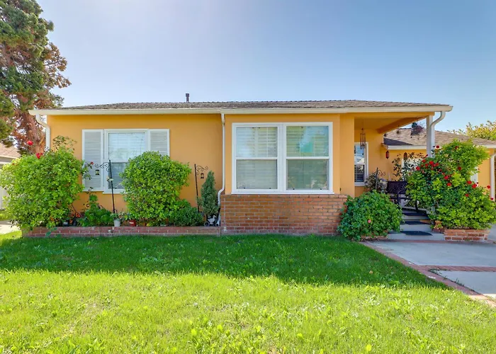 South Bay Sweet Spot! Extended-Stay Studio
