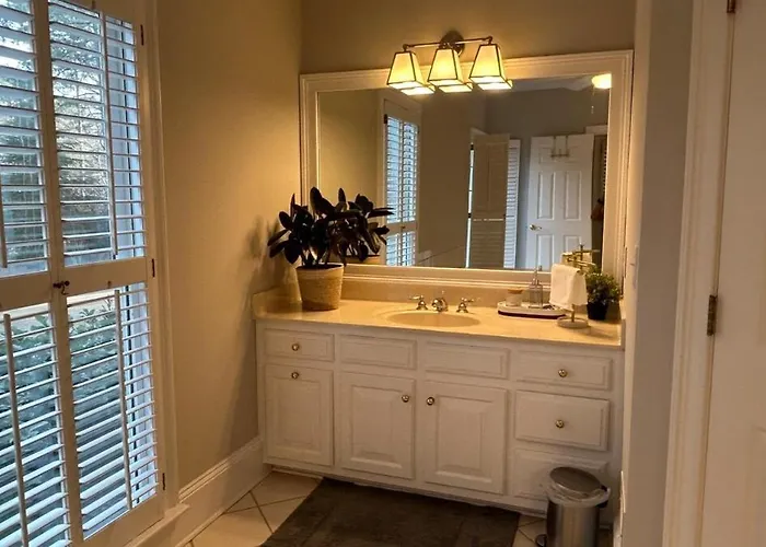 A Luxury Suite For Rent