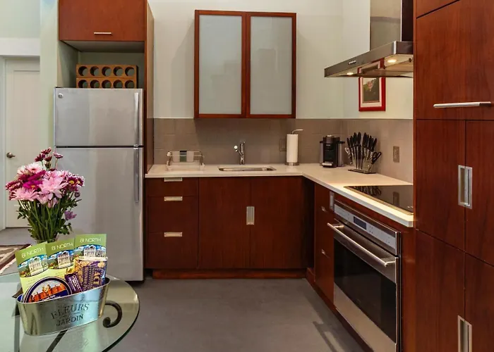 The Inn 81 North-Suite 1
