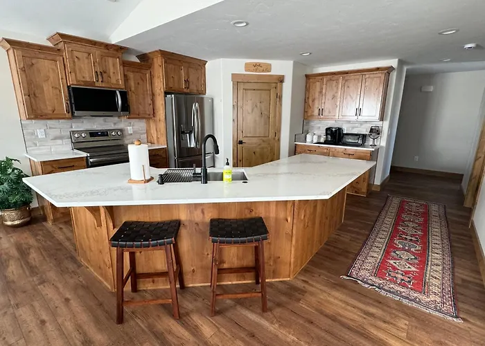 1Br Teton View Getaway With Hot Tub Near Skiing And Teton & Yellowstone National Park