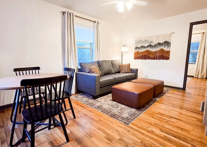 The Acorn - 5 Min To Downtown - Warm And Welcoming Place In Ogden