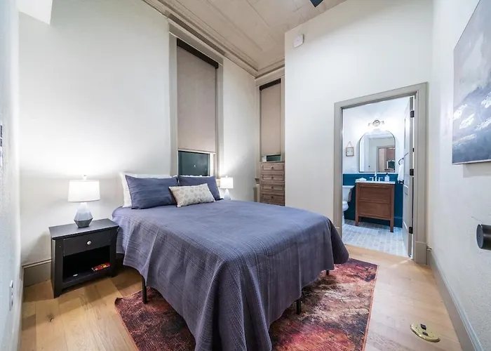 Peacock Suite