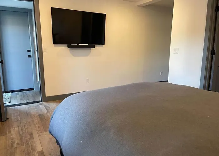 Miners Studio Guest Suite