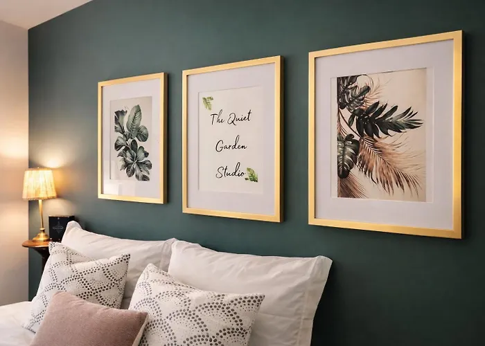 The Quiet Garden Studio - Decatur- Free Parking