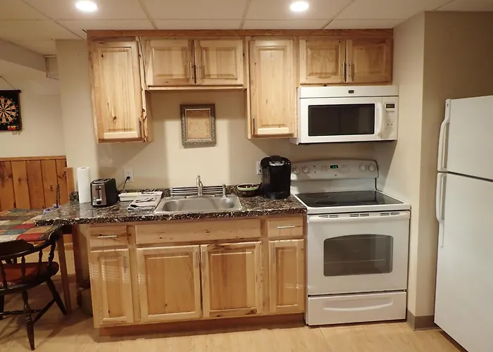 Private White Mountains Guest Suite - Welcome!