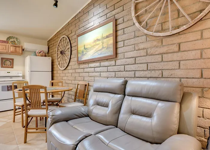 Horse Ranch Hideaway! Wickenburg Equestrian Casita