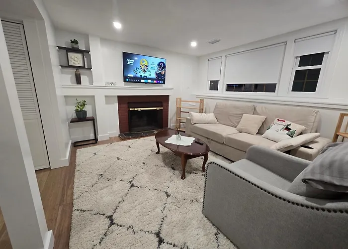 Modern & Cozy Suite