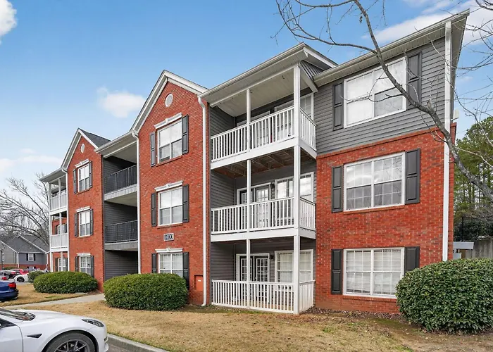 Where Comfort Meets Convenience In Stockbridge