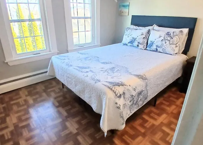 Cozy 3Bd Cottage 8 Min To Beach Pet Friendly