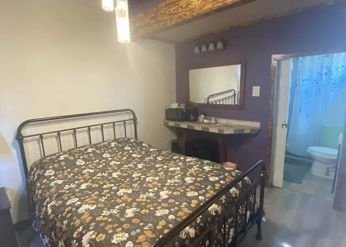Manzanita Suite