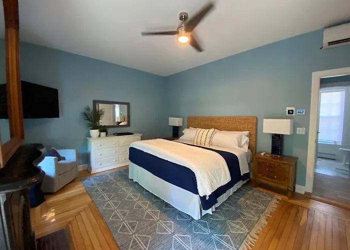 Luxury Stay Steps From Downtown Saratoga Springs Water